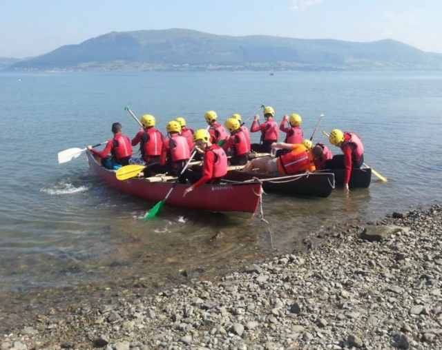  Group activity with kayak 